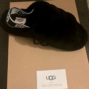 Black Ugg Slippers